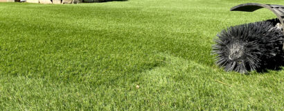 Illustration : Balayeuses pour Gazon Synthétique : Entretien Facile et Efficace